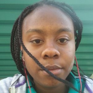 Meet your Posher, Taja